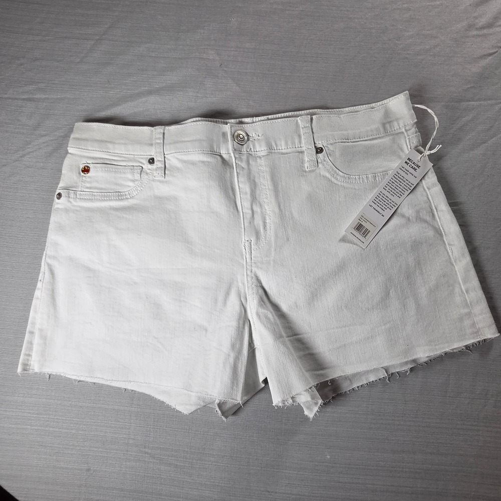 Hudson Gracie Midrise Cut Off Short White Denim Raw Hem LBHWHT5M645 Size 31